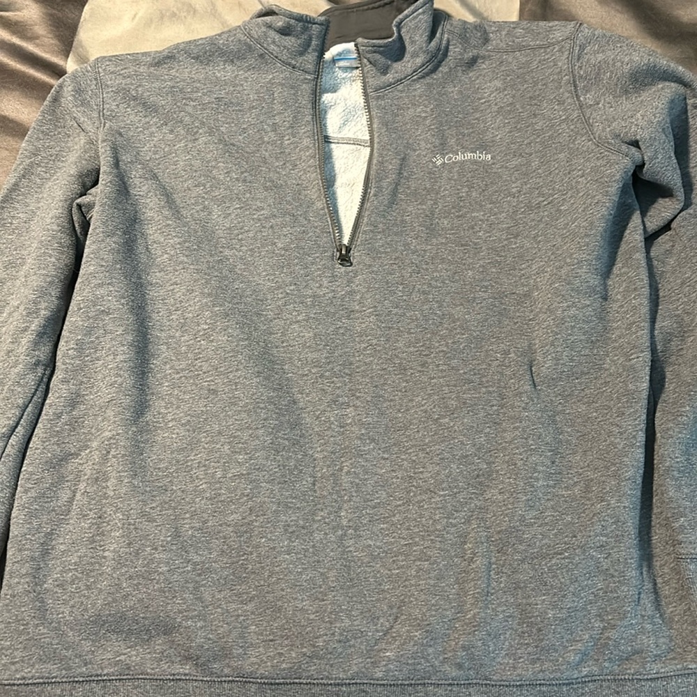 Columbia pullover